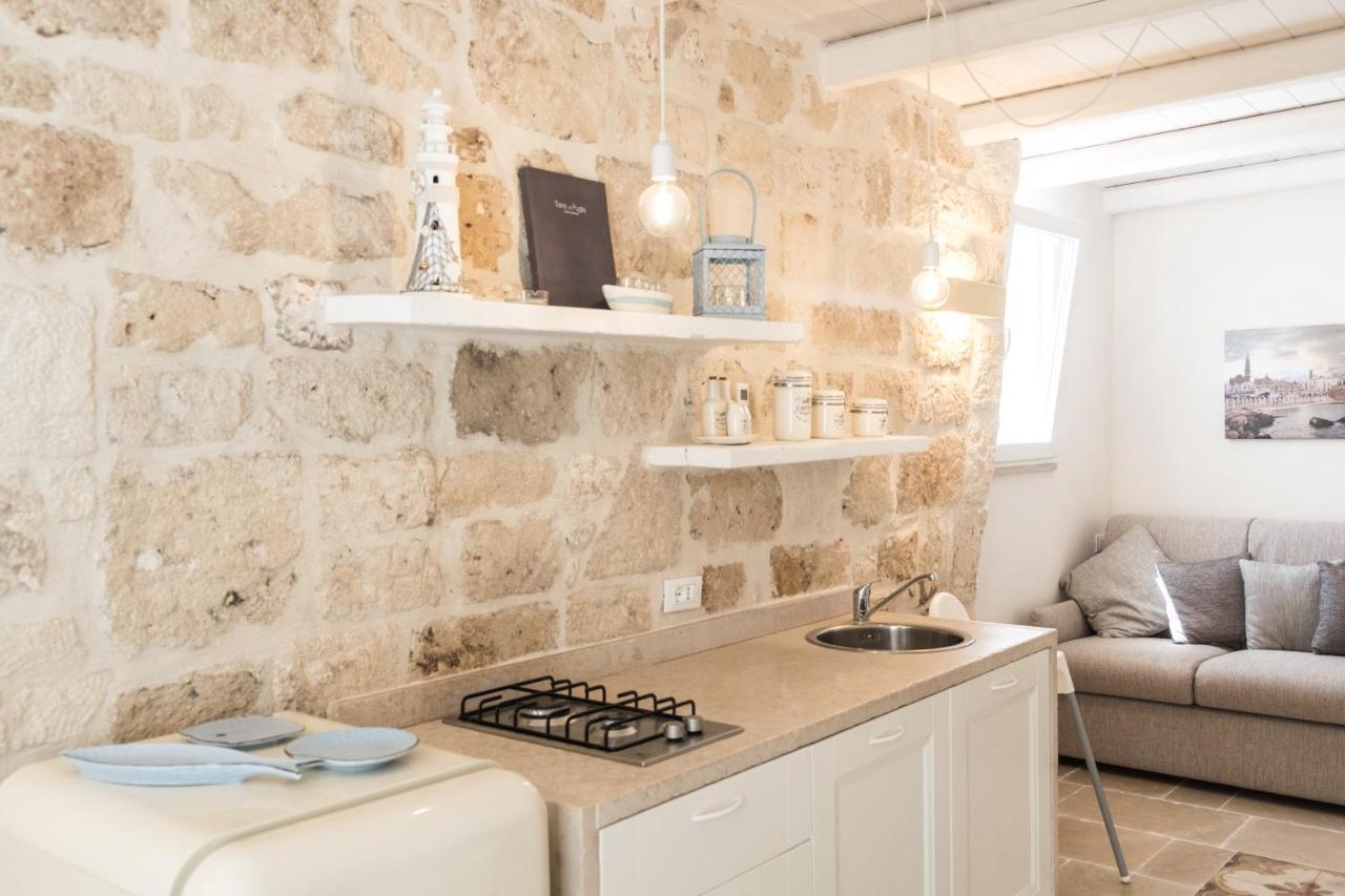 Dimore Del Borgo Antico - L'Altana Vista Mare Монополи Экстерьер фото